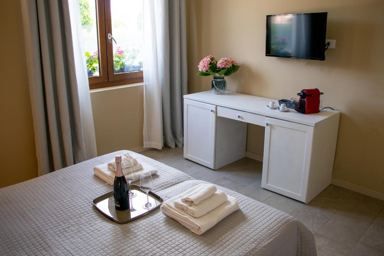 Villa Marina Bedizzole ภายนอก รูปภาพ